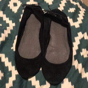 Black Seude Flats